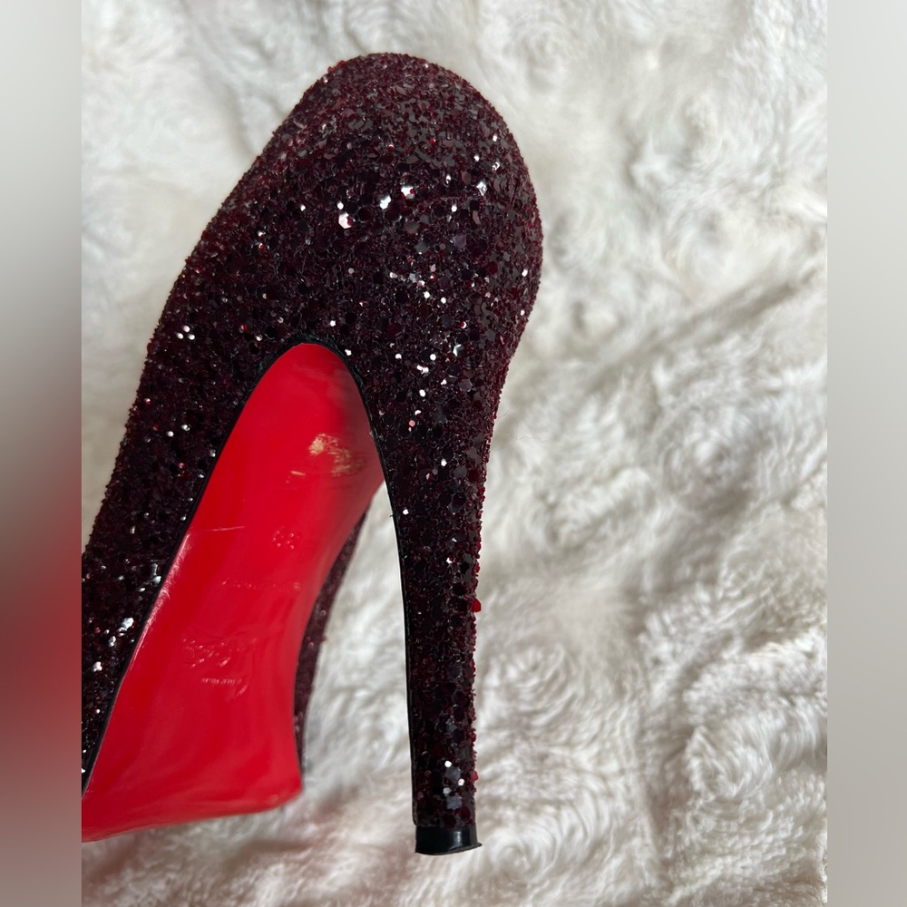 Christian Louboutin Very Prive 120 Burgundy Glitter Peep Toe Heels Size 38 US 8 - Picture 9 of 17
